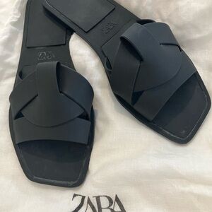 Zara Matte Black Rubber Woven Strap Slide Sandals 38/8.5